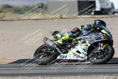 media/Nov-01-2025-CVMA (Sat) [[fc0f7531b8]]/Race 10-Formula Superbike-Supersport Open/